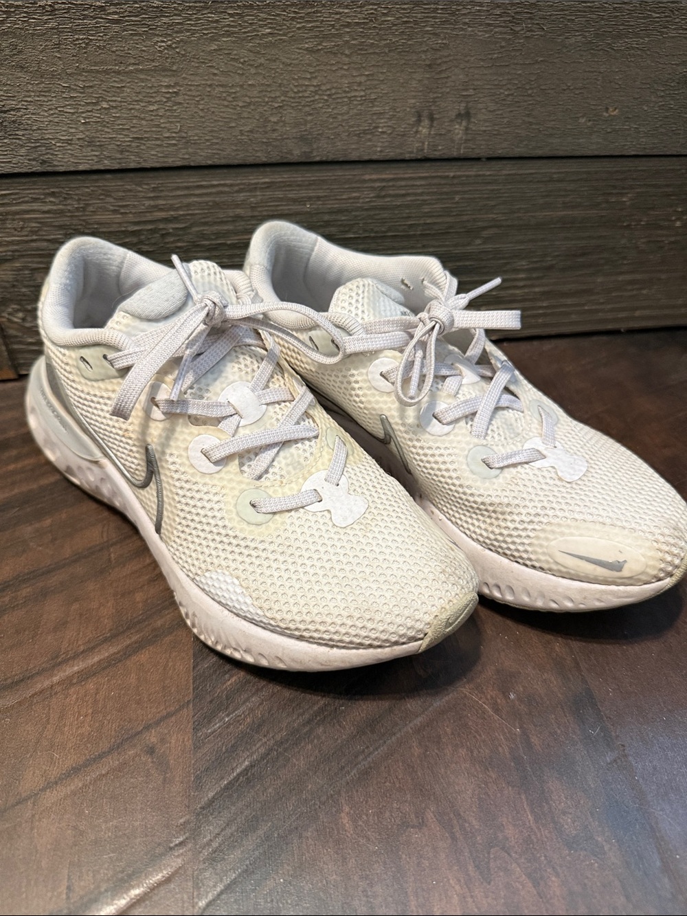 Nike Light White Mesh Athletic Sneakers